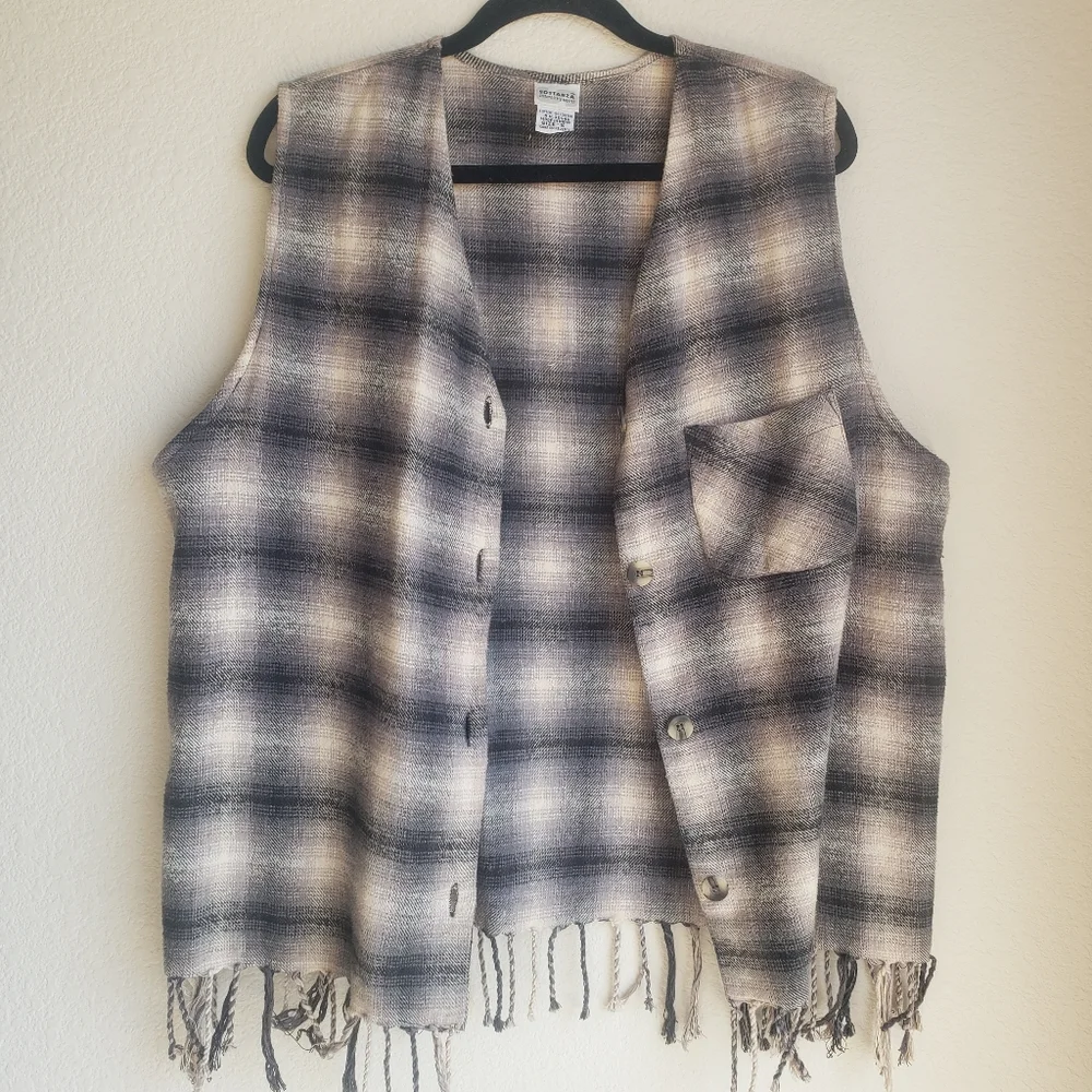 Vintage Fringe Vest - Picture 2 of 6